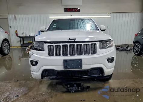 2015 Jeep Grand Cherokee Laredo z USA, uszkodzony, nr VIN 1C4RJFAG4FC649780
